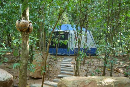 Shadow Grove Camping & Cabins Kitulgala
