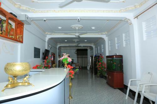 Hostal Thavam Guest House