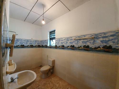 Hostal New Jayani Guest Inn