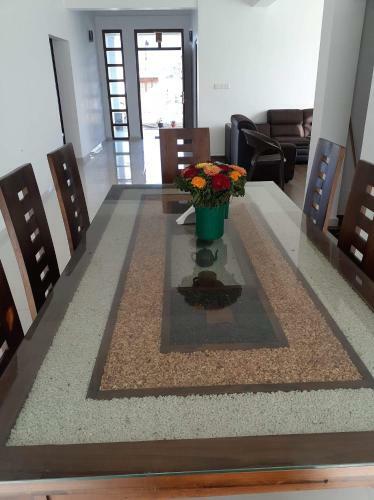 Hostal Monaara Holiday Bungalow - Nuwaraeliya