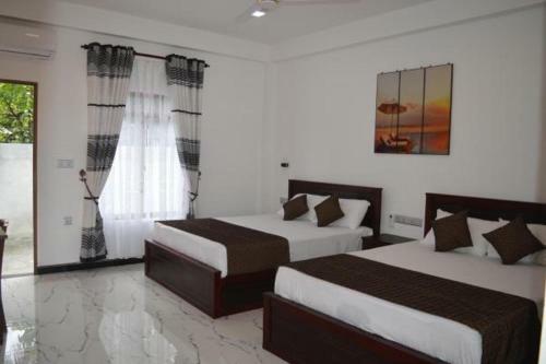 Hotel Ocean Palms Beach Resort