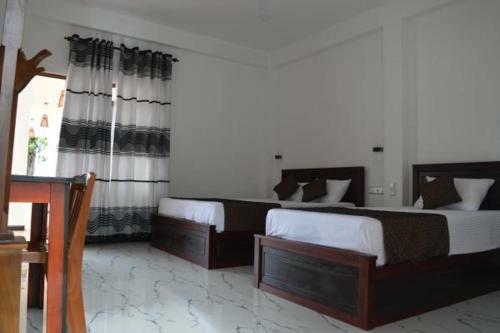 Hotel Ocean Palms Beach Resort