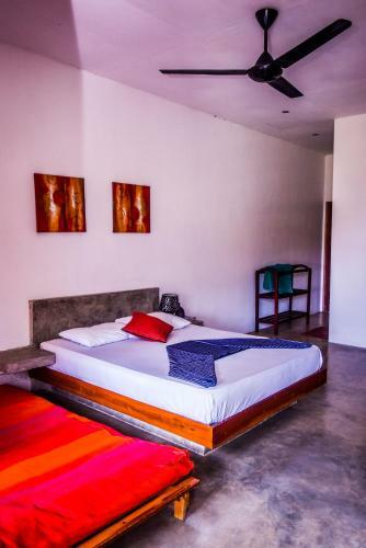 Kayjay Garden Hotel (beach Front)
