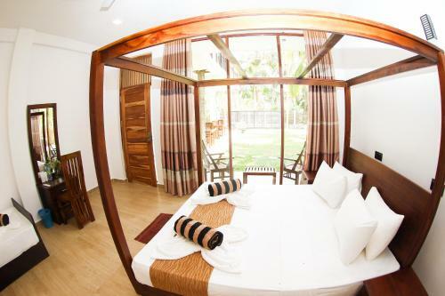 Hotel Bay Hiriketiya
