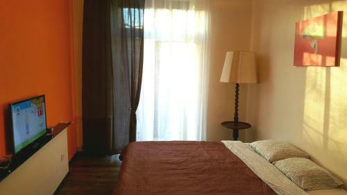 Studio Apartment With Balcony
