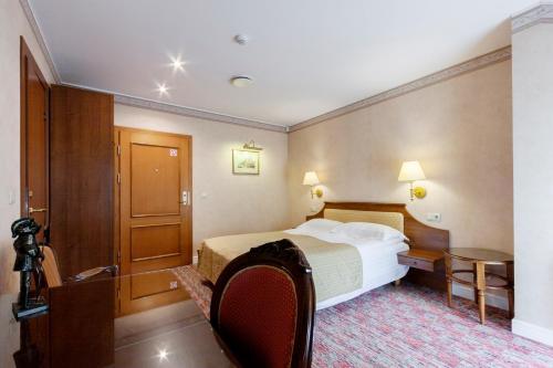 Story Inn Self Check-in Hotel