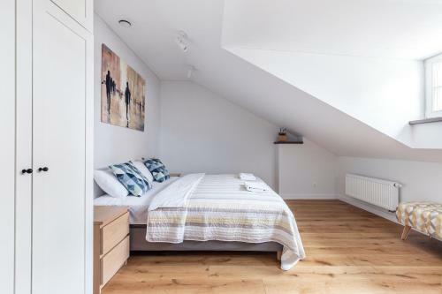 Twin Apartments 3 Bedr