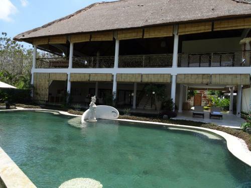 Hostal Frangipani Villas