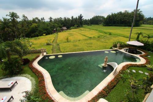 Hostal Frangipani Villas