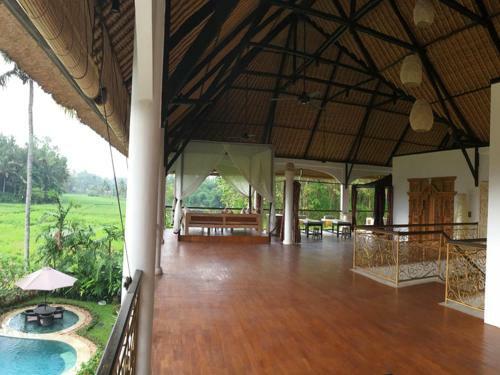 Hostal Frangipani Villas