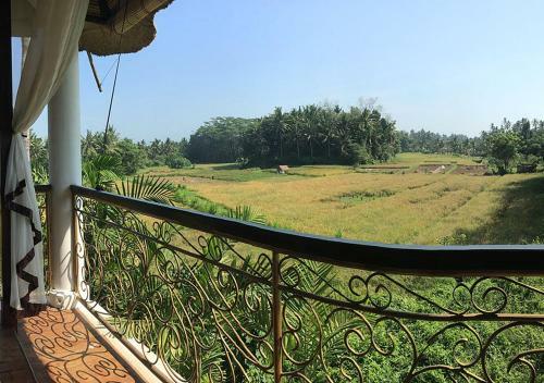 Hostal Frangipani Villas