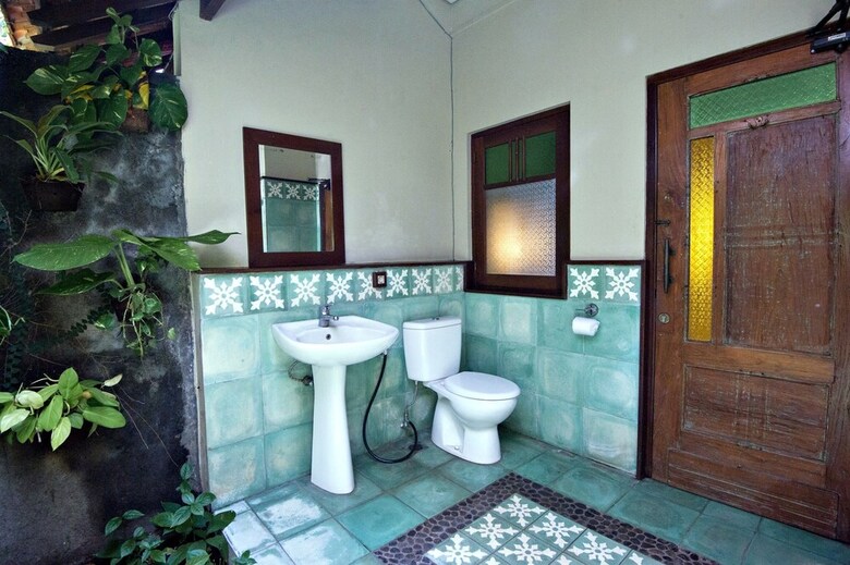 Hostal Omah Apik