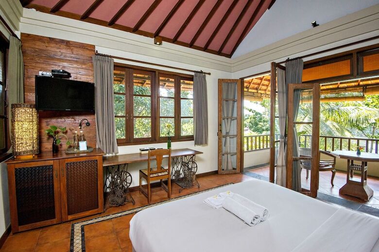 Hostal Omah Apik
