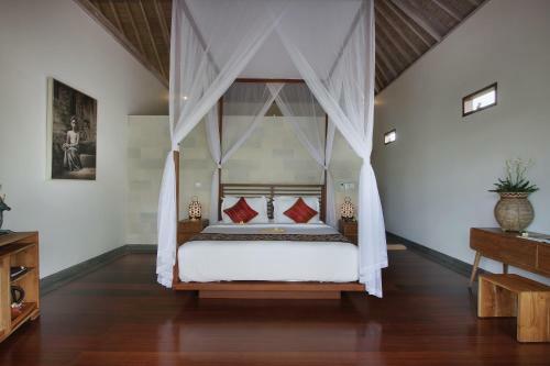 D'legon Villa