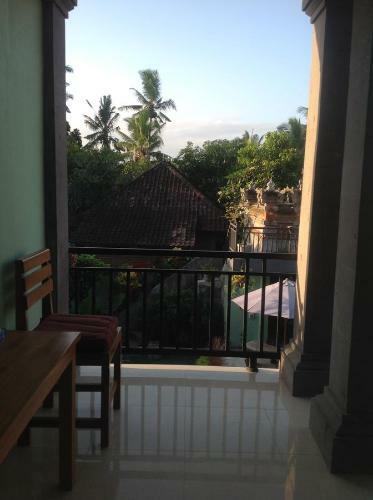 Hostal Villa Bungsil Gading