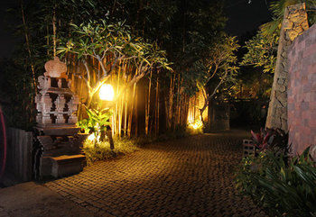 Villa Arya