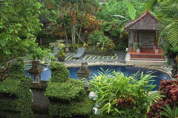 Hostal Bali Gardenview Cottages