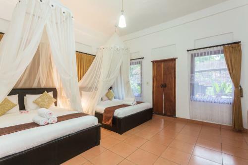 Ani's Villas