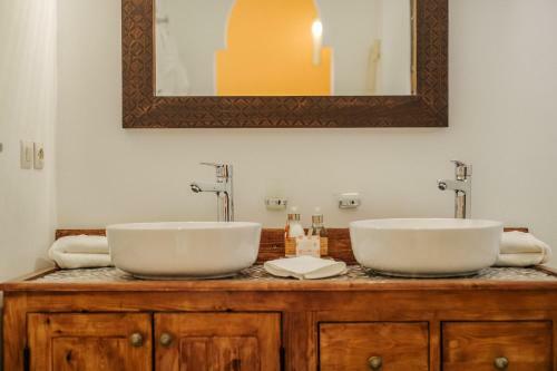 Hostal Riad Nayanour
