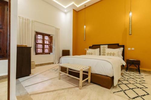 Hostal Riad Nayanour