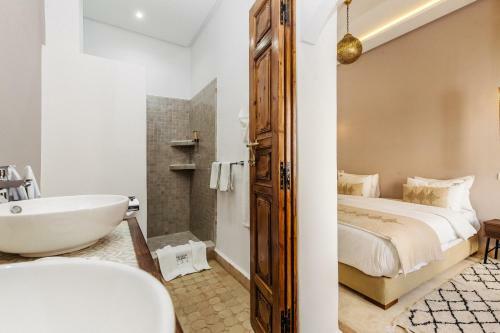 Hostal Riad Nayanour