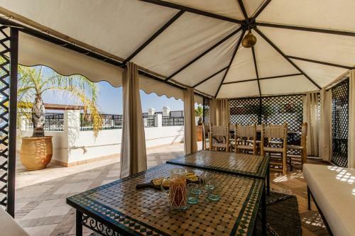 Hostal Riad Nayanour