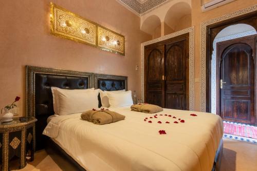 Hostal Riad Medina Art Suite & Heated Pool