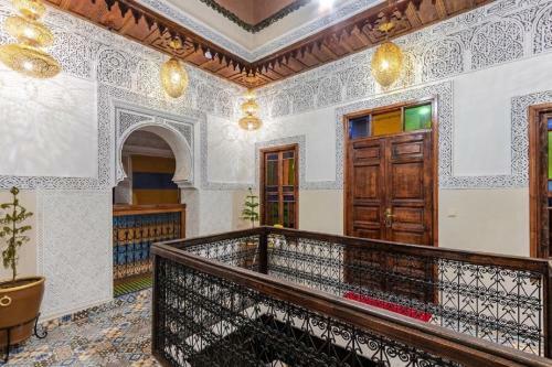 Hostal Riad Medina Art Suite & Heated Pool