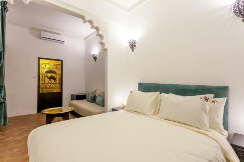 Riad Hart Essoura