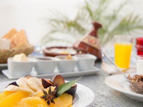 Hostal Room In Bb - Suite Kalifa In Luxurious Riad - Marrakech Spa And Massage