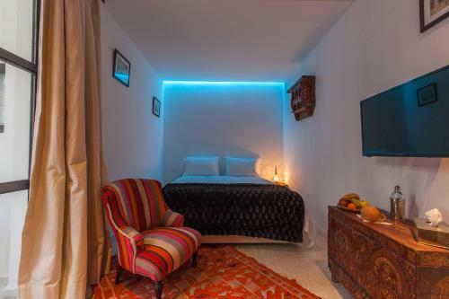 Hostal Riad Zebrakaro