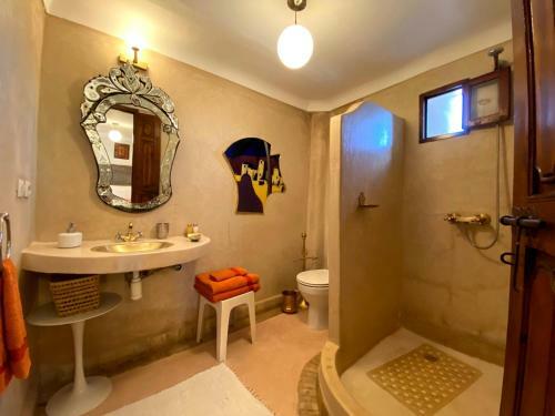 Hostal Maison Du Tresor