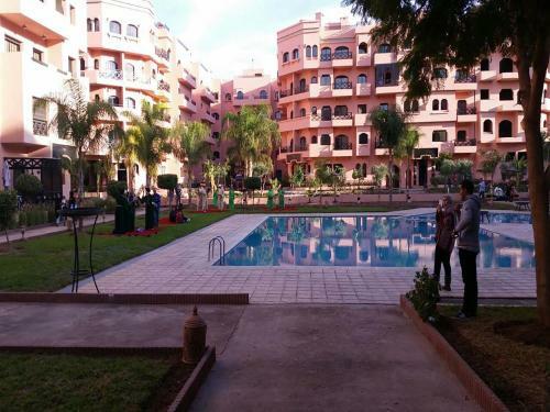 Quiet Apartment In A Paradise Residence. Overnight Prices, Remained Stable