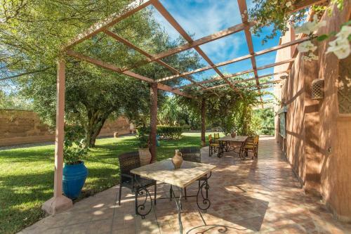 Villa Les Oliviers - A Setting Of Tranquility