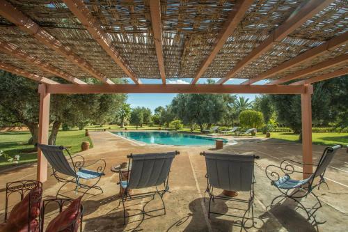 Villa Les Oliviers - A Setting Of Tranquility