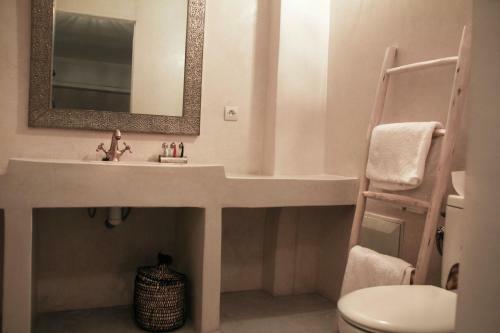 Riad Dar Home