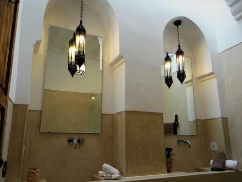 Hostal Riad Dar Eternity