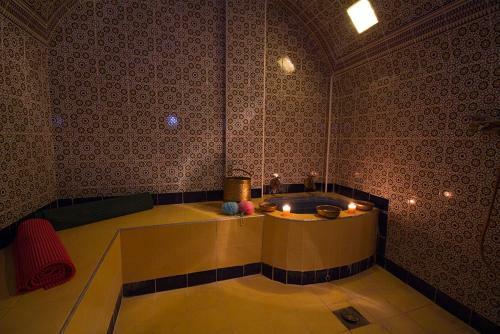 Hostal Suite Royale - Emeraude