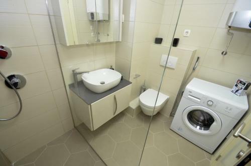 3m Lux Apartments Kotor