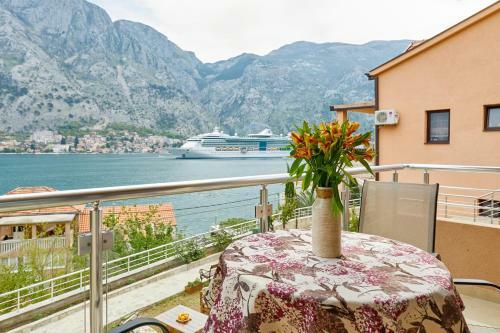B&m&b Sea View Apartments