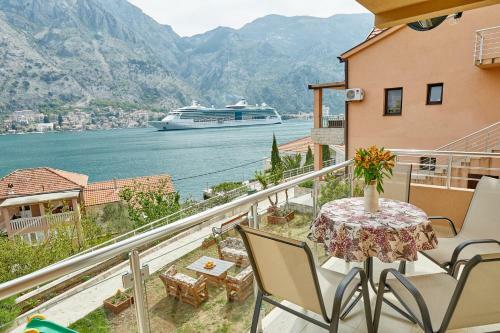 B&m&b Sea View Apartments