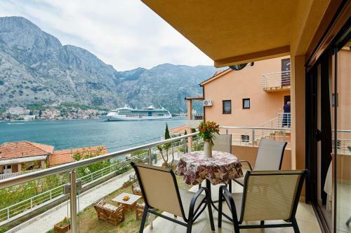 B&m&b Sea View Apartments