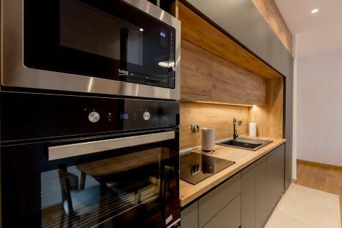 Athos Square Apartments