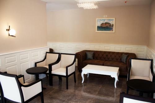 Pearl Beach Hotel & Resort