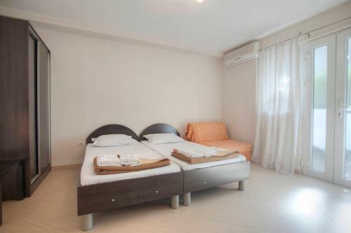 Mandir Apartments - Center