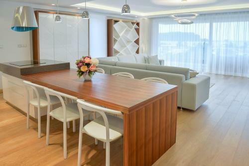 Budva Bay View Luxury Apartments