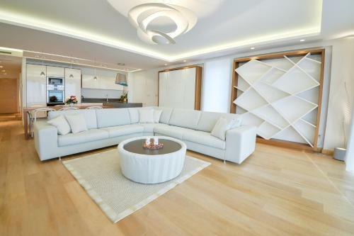 Budva Bay View Luxury Apartments
