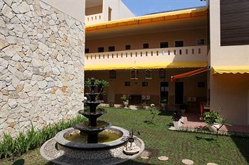 Hostal Roemah Moesi