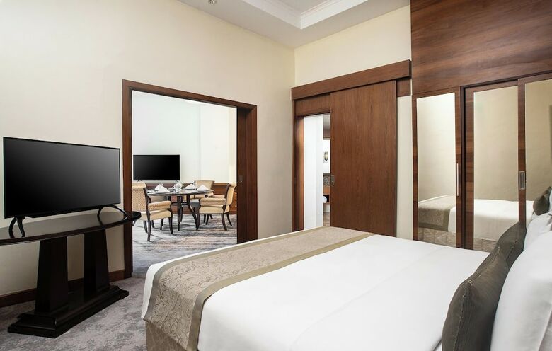 Hotel Aryaduta Medan