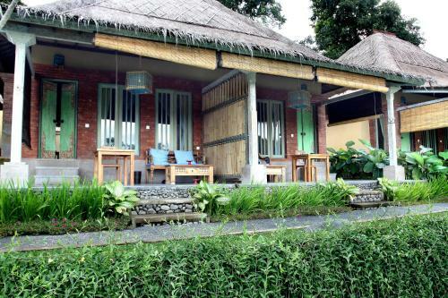 Hotel Puri Taman Sari